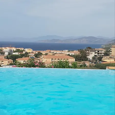 Apartamento Resd. Cala Di Mare LʼÎle-Rousse Exterior foto